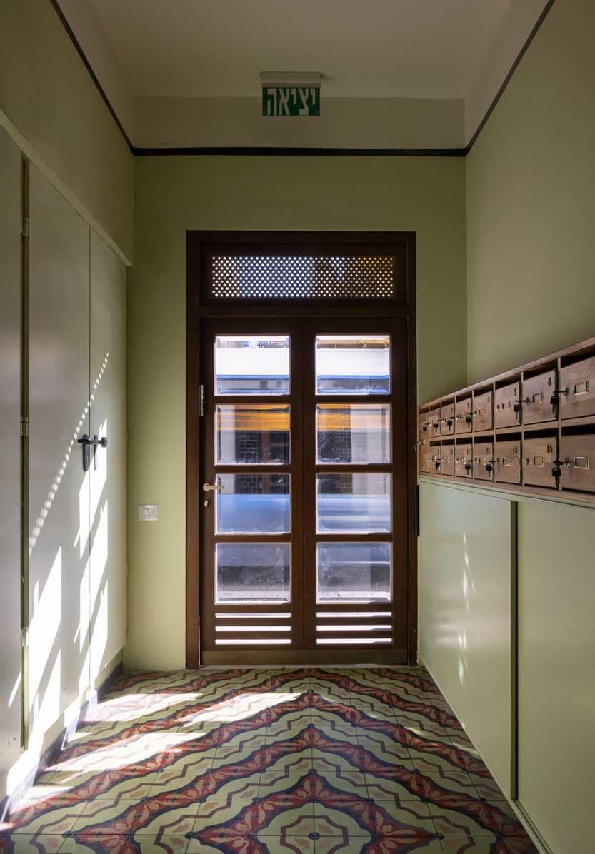 Florentine Fresh interior